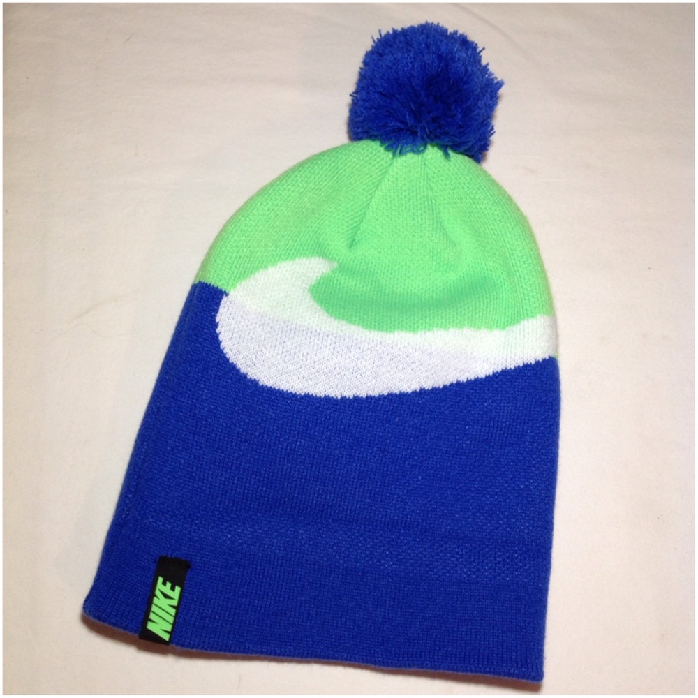 Youth Nike Beenie With Pom Top